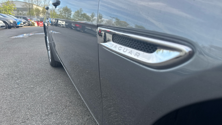 Jaguar XE 2.0 Ingenium Prestige 4dr Auto Petrol Saloon